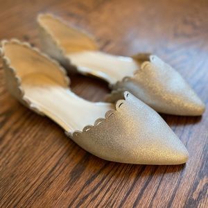 Seychelles scalloped flats. Never worn, mint condition!